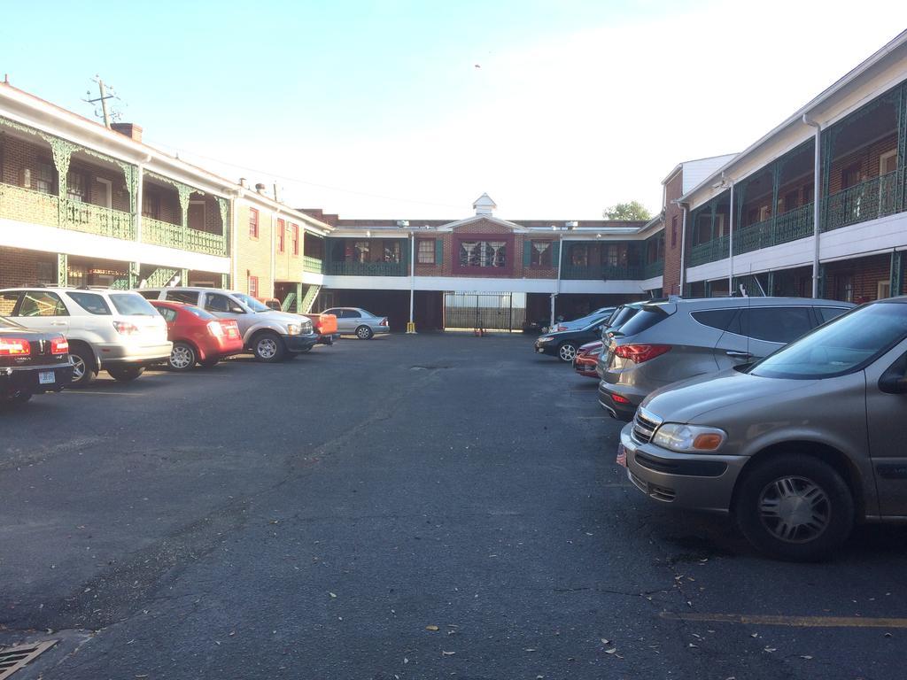 Budget Inn Downtown Mobile Eksteriør billede